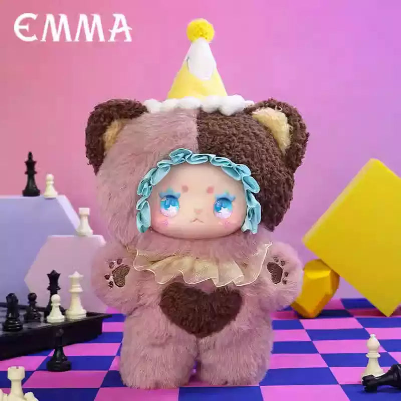 LOVELY EMMA's "Weird Smell Party" Series